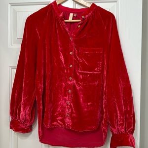 Anthropologie Pilcro Crushed Velvet Femme Buttondown Shirt red XS